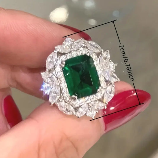 Emerald Glow Royal Stud Earrings