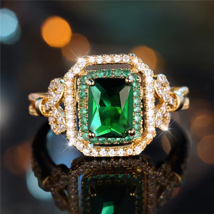 Emerald Glow Royal Halo Ring