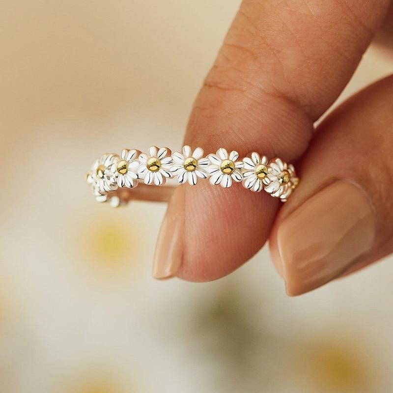 Adjustable Daisy Meadow Ring