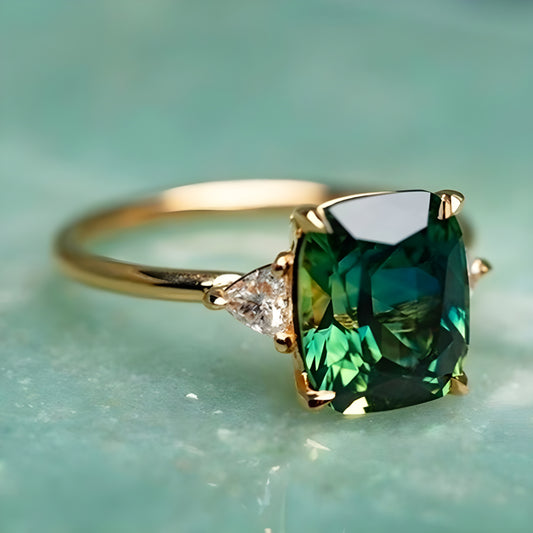 Green Zirconia Gold Ring