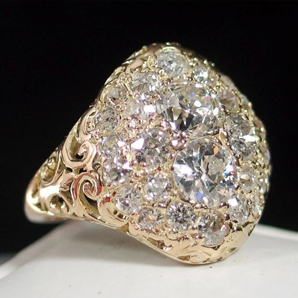 Gold Round Sparkle Ring